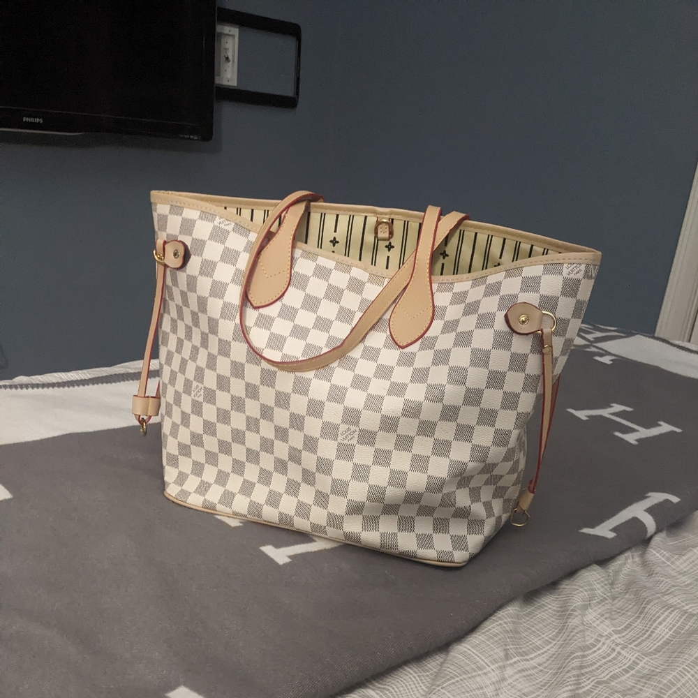 Never full tote inspired